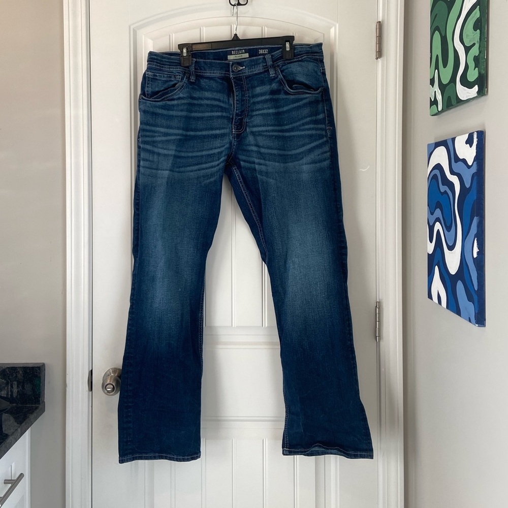 Reclaim men’s relaxed blue jeans